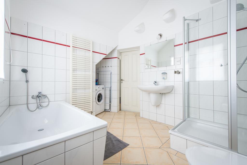"Goethezimmer" Ferienwohnung Und Zimmer Am Burgplatz Weimar  Buitenkant foto
